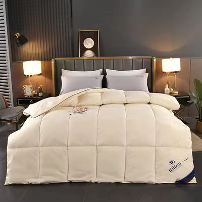 Casa 100% Poliéster Espessado Quente 5 Estrelas Hilton Hotel Textil Enchimento Quilt Colchão de Cama