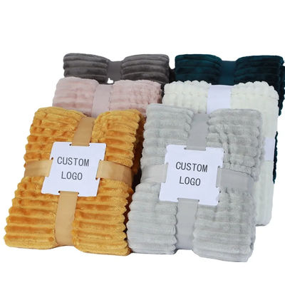 Tecido de luxo Super Absorvente Hotel bordados Lançar cobertor para banheiro Toalha de banho