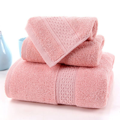 Toalhas de banho em relevo em cor sólida para uma experiência de banho luxuosa e confortável