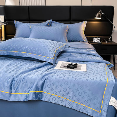Confortável e respirável 200TC Satin Jacquard Quilt Set para noites de verão frescas
