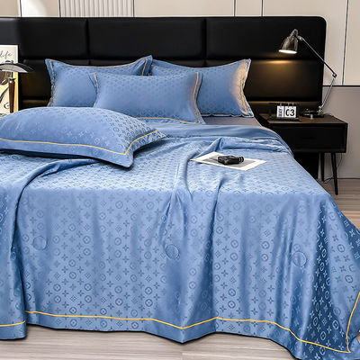 Confortável e respirável 200TC Satin Jacquard Quilt Set para noites de verão frescas