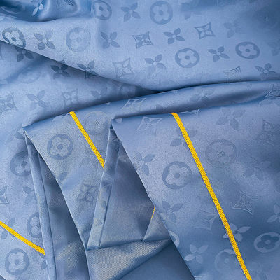 Confortável e respirável 200TC Satin Jacquard Quilt Set para noites de verão frescas