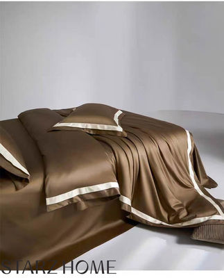 Set de roupa de cama 100% de algodão de tamanho personalizado Cobertura de cobertor e lençol de cama para hotéis de luxo de 5 estrelas