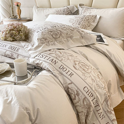 200TC Embroidery de seda de algodão lavado 4 Pcs Set de roupa de cama King Size com contagem de fios 200TC