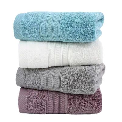 Conjunto de toalhas de hotel de luxo Logotipo de bordados personalizados 100% algodão branco Banho Toalhas faciais de mão