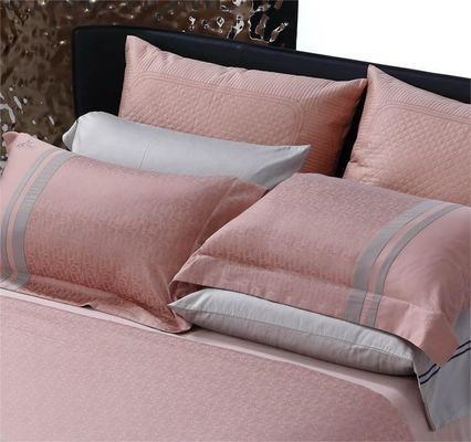 Padrões Nacionais Qualidade de Resistência de Corpo Algodão 4 peças de roupa de cama com cobertura de colcha