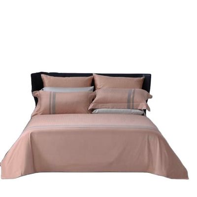 Cores personalizadas Tecido 300tc 100% de algodão puro Set de roupa de cama para hotel de luxo e família
