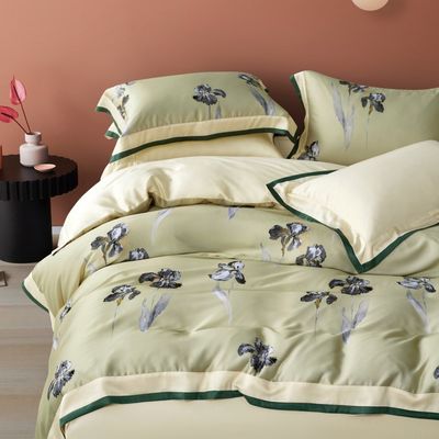 Cores personalizadas 4 pcs de poliéster de luxo tecido plano macia roupa de cama de design de hotel