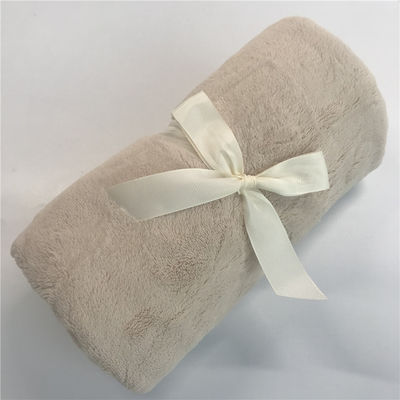 Poliéster de cor sólida Coral Fleece Blanket para casa e escritório decoração