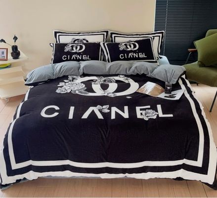 Conjunto de roupa de cama de seda de gelo Camada de cama de luxo para sono ecológico e duradouro