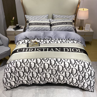 Conjunto de roupa de cama de seda de gelo Camada de cama de luxo para sono ecológico e duradouro