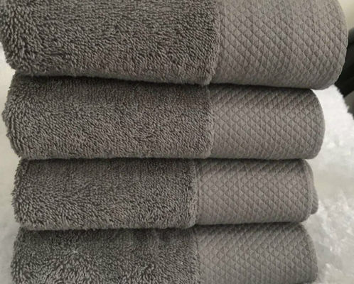 Café absorvente macio Espessado Doméstico Bebê Algodão Toalha grande 70*140cm Retangular Toalha de banho de hotel cinza