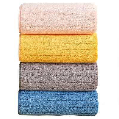 Toalha de banho de microfibra ultra absorvente perfeita para todas as estações e rectangular em forma