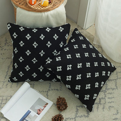Quadrado de quarto almofada almofada com bordado corte flor design de fabricantes