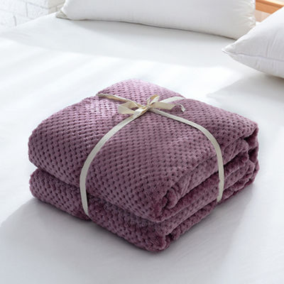 Dimensões personalizadas Cobertura de lã de coral para escritório 150 * 200cm Soft Touch Sofa Blankets