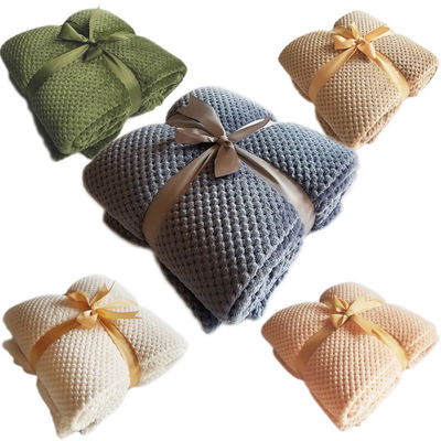 Dimensões personalizadas Cobertura de lã de coral para escritório 150 * 200cm Soft Touch Sofa Blankets