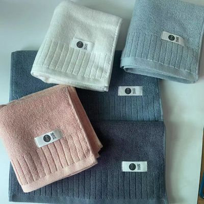 Toalha de banho de algodão macia e luxuosa, de dupla face, com filamentos extremos, desenhos listrados simples