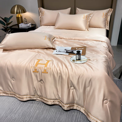 Edição Especial de 24" Aeroespacial Lava Água Seda Verão Cool Quilt Set de Quatro Peças
