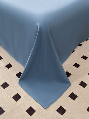 Kit de Casamento em Quatro Peças 2024 Classe A Relief Wash Silk Tencel Set com Design Geométrico