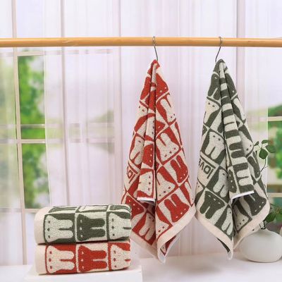 Casa 120g Ligas coloridas Toalha de desenho animado com Sailor Spinning e design suave de coelho