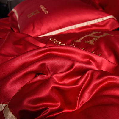 Set de roupa de cama de seda de lavagem bordada de luxo com material de poliéster e logotipo personalizado