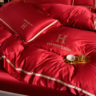 Set de roupa de cama de seda de lavagem bordada de luxo com material de poliéster e logotipo personalizado