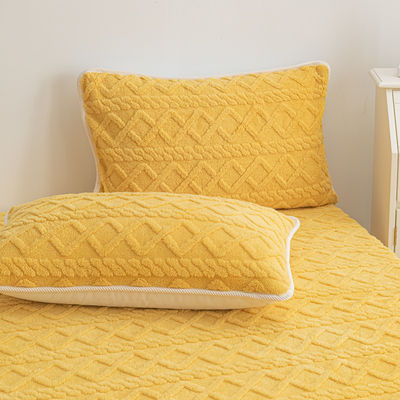Cobertura de colchão antiderrapante para o Inverno 133x72 Densidade de tecido
