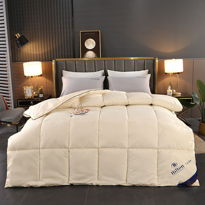 Tamanho personalizado Sustentável Hilton Hotel Textile Quilt Colchão de cama com 100% Poliéster