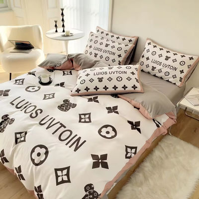 Popularidade Set de roupa de cama de algodão 4 em 1 Castanho Branco Tamanho Rei Coberta de colchão Lenço de cama