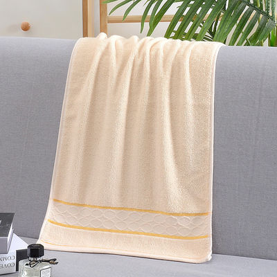 Suave e confortável Toalha de banho de algodão 100% 110g para uma experiência de banho de luxo