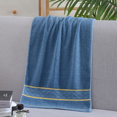 Suave e confortável Toalha de banho de algodão 100% 110g para uma experiência de banho de luxo