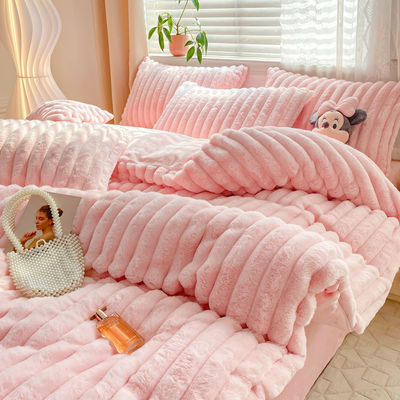 Hot Furry Design Rabbit Falso Fur Fluffy Plush Quente Set de Coberturas de Quatro Peças