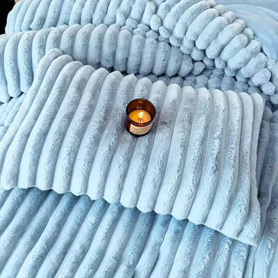 Poliéster Enchendo Coelho Quente Couro Falso Fluffy Plush Coberturão Quente Set para Cama de 2,0m