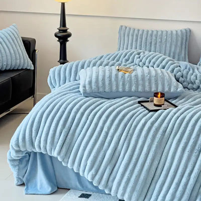 Poliéster Enchendo Coelho Quente Couro Falso Fluffy Plush Coberturão Quente Set para Cama de 2,0m