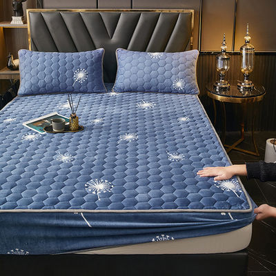Set de roupas de cama de luxo quente 3 peças de veludo de leite cobertor de cama com cor personalizada