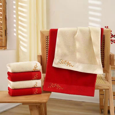 Toalha de banho de limpeza de pés para uso doméstico sustentável para produção de toalhas de bordados de algodão personalizados