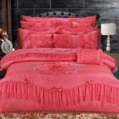 100% de algodão bordado 60S cobertor de cobertor de cama de noiva Setes de lençóis de conforto Setes de roupa de cama de casamento Souvenirs presente