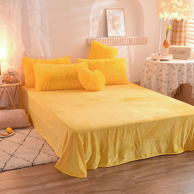 Experimente o máximo conforto com o logotipo personalizado Mink Velvet Four-Piece Duvet Cover