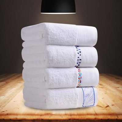 Toalha de chuveiro de banho altamente absorvente adequada para todas as idades e necessidades de banho 70*140cm