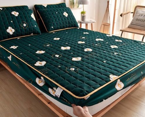 Home Acessórios Quilted Protectores de colchão de borracha personalizados impressos para almofada de proteção de cama