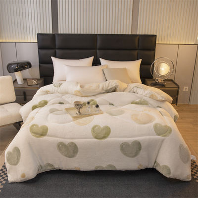 Logotipo personalizado Quilt veludo bordado Quilt quente espesso Quilt de inverno Plush pronto