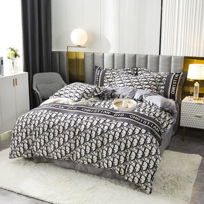 Presente de Natal de luxo super macio 100% poliéster 4 peças de roupa de cama conjunto padrão geométrico