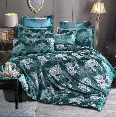 Conjunto de roupa de cama de cetim de bordados de estilo europeu de 3 peças