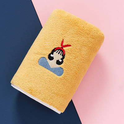 Opção de material de microfibra de luxo personalizar logotipo bordado hotel banho toalha de presente