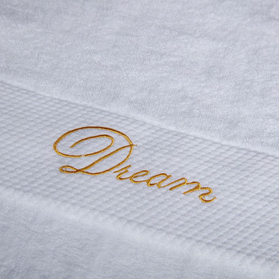 Toalhas de algodão puro para hotéis e casas com logotipo personalizado em esquema de cores brancas