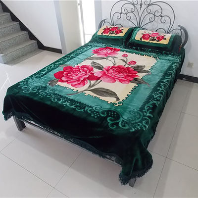 Melhore a sua roupa de cama com um conjunto de algodão personalizável e um cobertor super macio e fofinho