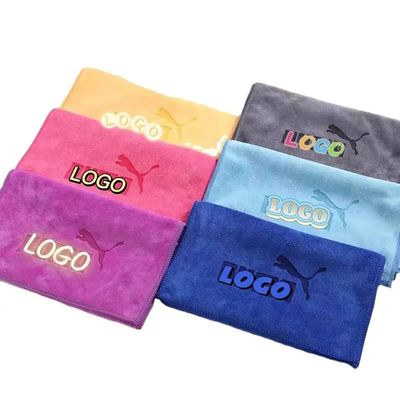 Toalha esportiva de microfibra personalizada para secagem rápida e absorção de suor no ginásio de yoga