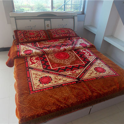 Melhore a sua roupa de cama com um conjunto de algodão personalizável e um cobertor super macio e fofinho