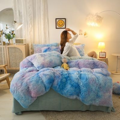 Conjunto de roupas de cama de desenho espessado de 3 peças de cores quentes compatíveis com edredons de pelúcia para casamento em casa