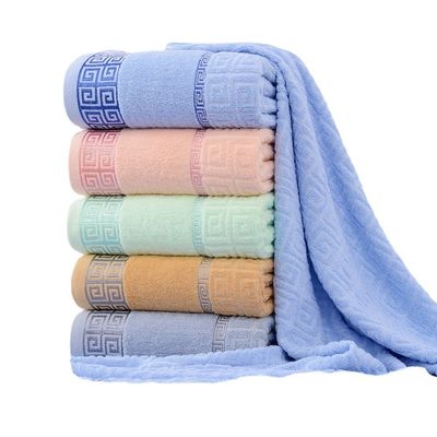 Toalhas faciais de luxo tecidas com algodão 100% hipoalergênico penteado e design